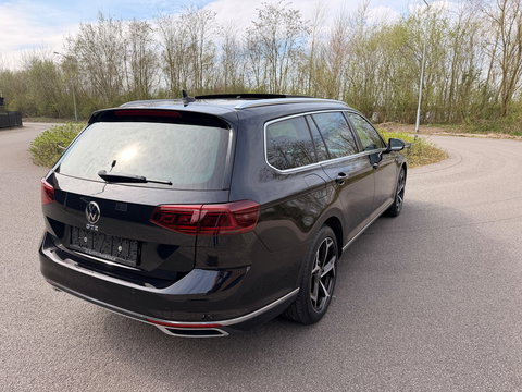 Volkswagen Passat Variant 1.4 TSI PHEV GTE PANORAMDAK VIRTUAL COCKPIT LEER NAVI CAMERA IQ-MATRIX ELECTR-TREKHAAK