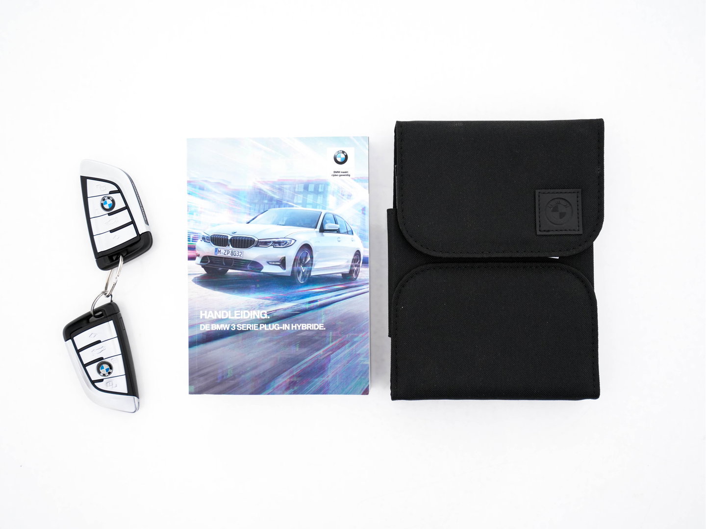 BMW 3-serie 330e eDrive Edition (INCL.BTW) Aut. *LEATHER | FULL-LED | DIGI-COCKPIT | HEATED-SPORTSEATS | PRIVACY-GLASS | AMBIENT-LIGHT | DAB | NAVI-FULLMAP | ECC | PDC | CRUISE | 18''ALU*