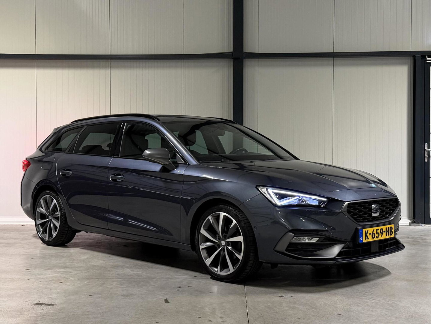SEAT Leon Sportstourer Seat Leon 1.5 eTSI FR 150PK Virtual Sfeer Trekhaak Carplay