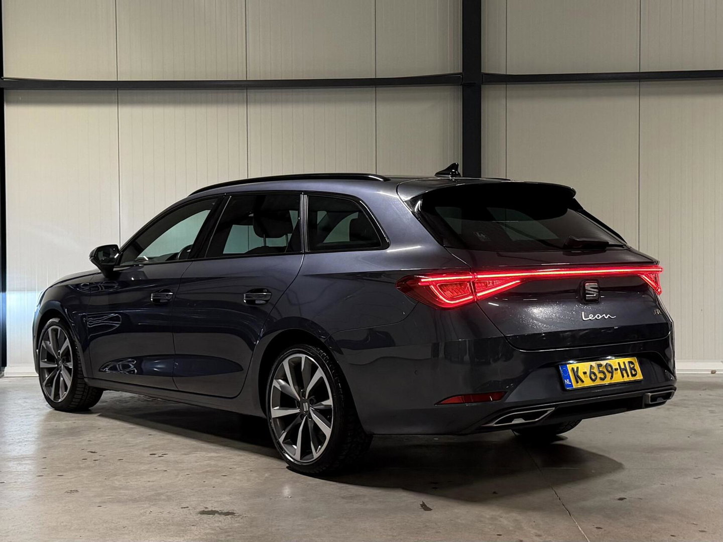 SEAT Leon Sportstourer Seat Leon 1.5 eTSI FR 150PK Virtual Sfeer Trekhaak Carplay