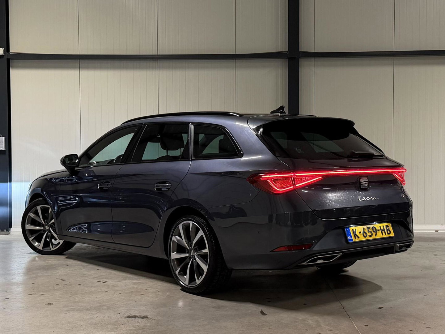 SEAT Leon Sportstourer Seat Leon 1.5 eTSI FR 150PK Virtual Sfeer Trekhaak Carplay