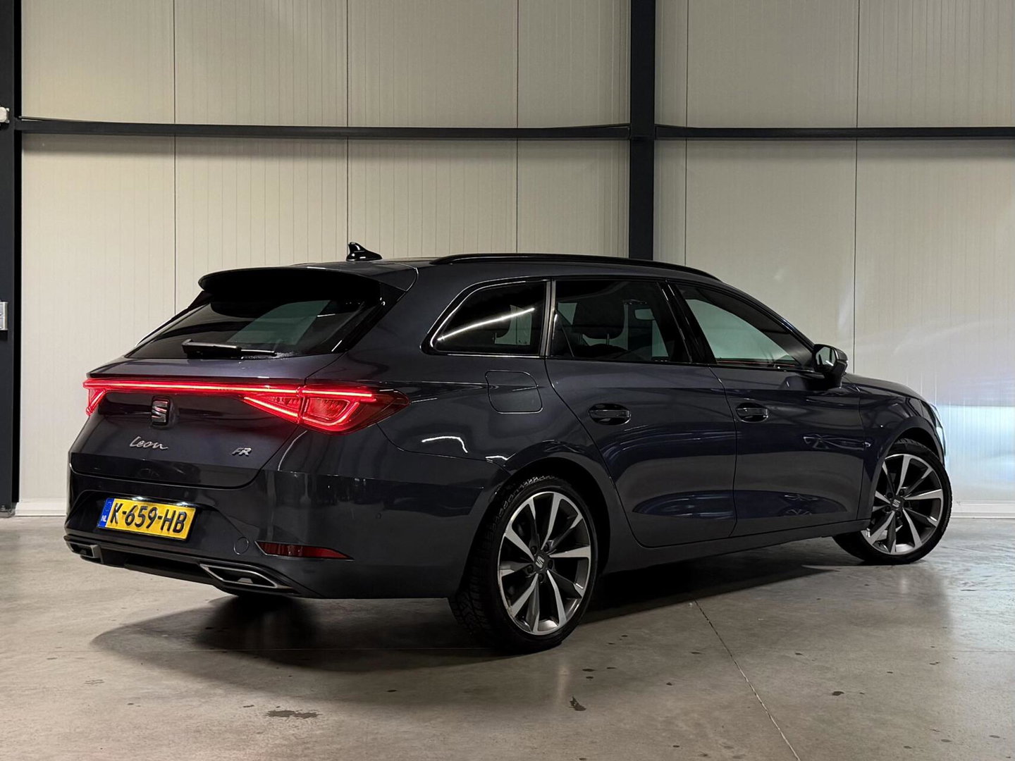 SEAT Leon Sportstourer Seat Leon 1.5 eTSI FR 150PK Virtual Sfeer Trekhaak Carplay