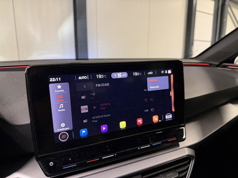 SEAT Leon Sportstourer Seat Leon 1.5 eTSI FR 150PK Virtual Sfeer Trekhaak Carplay