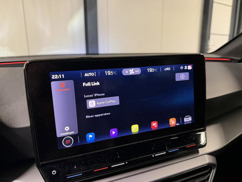 SEAT Leon Sportstourer Seat Leon 1.5 eTSI FR 150PK Virtual Sfeer Trekhaak Carplay