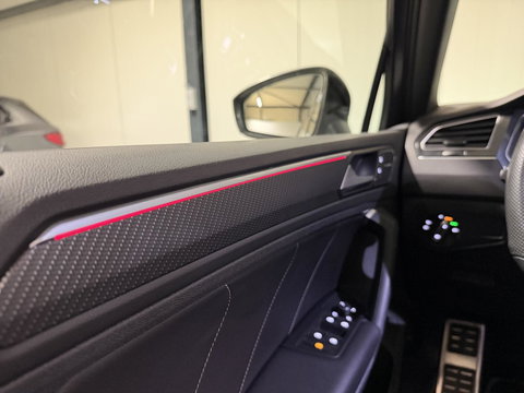 Volkswagen Tiguan 1.5 TSI R-line Pano H&K LeerTrekhaak VOL!