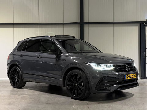 Volkswagen Tiguan 1.5 TSI R-line Pano H&K LeerTrekhaak VOL!