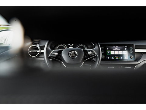 Škoda Fabia 1.0TSI DSG Edition | CLIMA | STOELVERW. | APPLE CAR PLAY | LM VELGEN