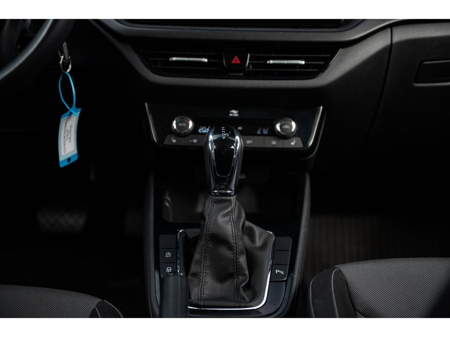 Škoda Fabia 1.0TSI DSG Edition | CLIMA | STOELVERW. | APPLE CAR PLAY | LM VELGEN