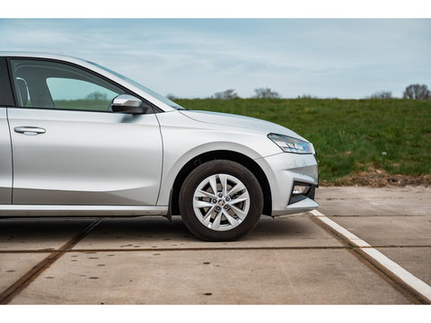 Škoda Fabia 1.0TSI DSG Edition | CLIMA | STOELVERW. | APPLE CAR PLAY | LM VELGEN