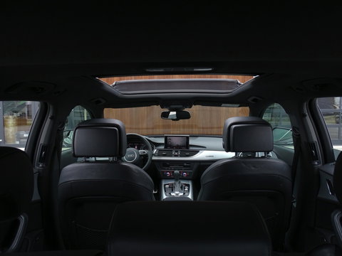 Audi A6 Avant 3.0 V6T 327PK Biturbo Quattro / S-line / Pano / Bose / Luchtveri