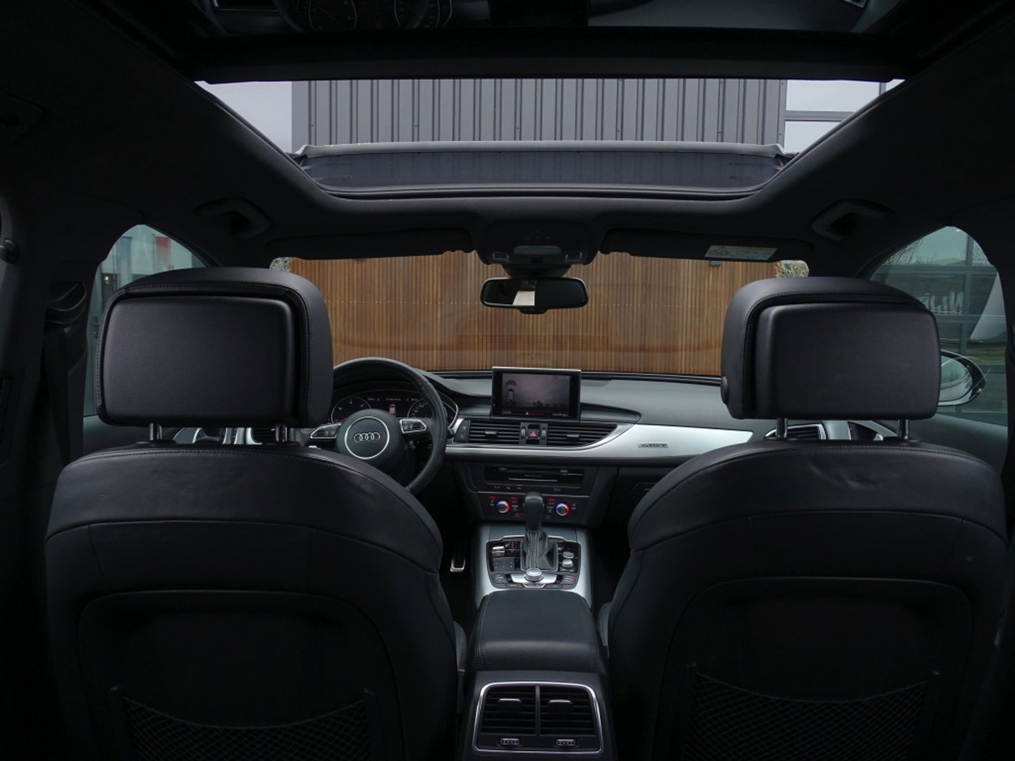 Audi A6 Avant 3.0 V6T 327PK Biturbo Quattro / S-line / Pano / Bose / Luchtveri