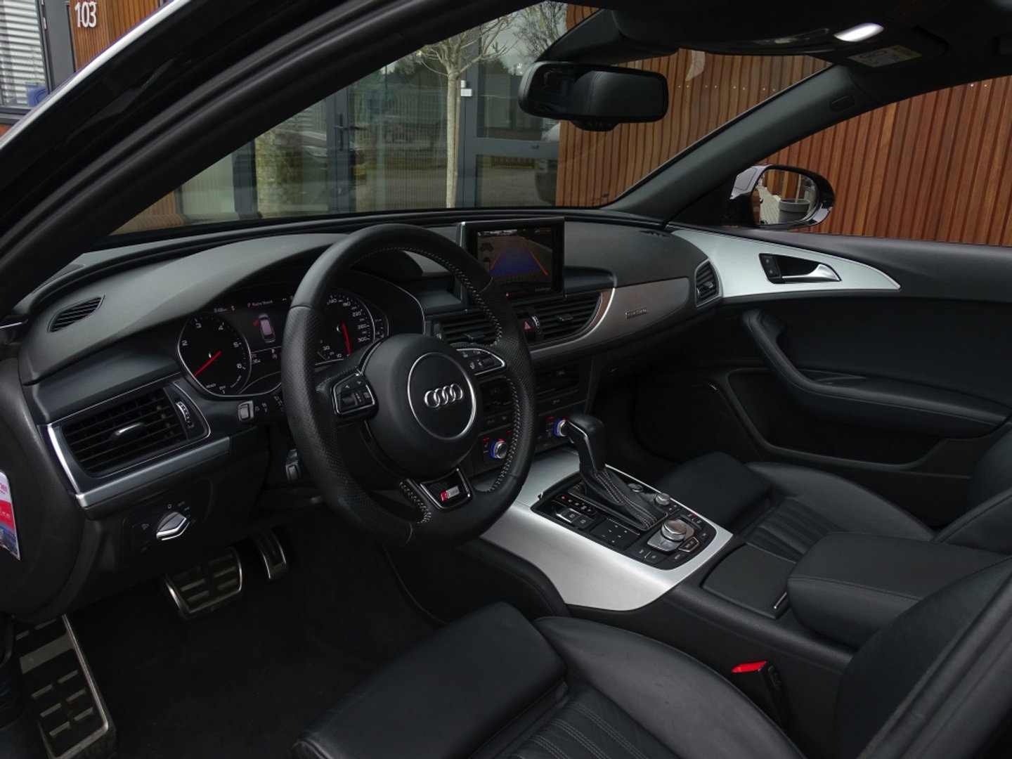 Audi A6 Avant 3.0 V6T 327PK Biturbo Quattro / S-line / Pano / Bose / Luchtveri