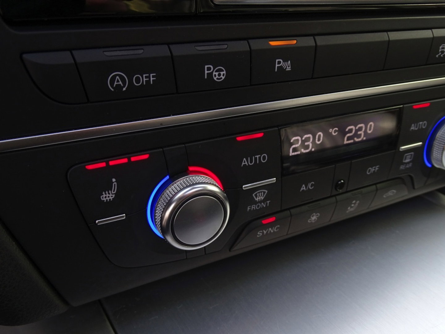 Audi A6 Avant 3.0 V6T 327PK Biturbo Quattro / S-line / Pano / Bose / Luchtveri