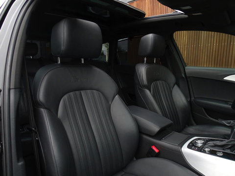 Audi A6 Avant 3.0 V6T 327PK Biturbo Quattro / S-line / Pano / Bose / Luchtveri