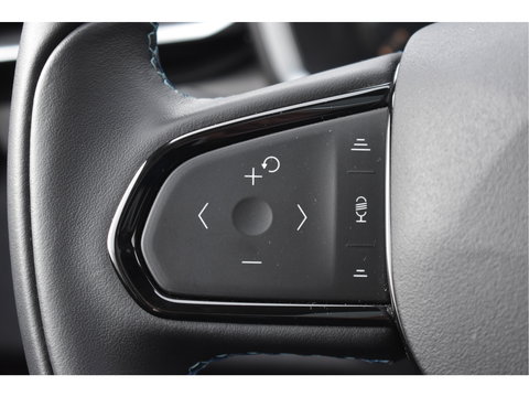 Lynk & Co 01 1.5 PLUG IN HYBRID 261 pk | NL-Auto | 360 gr.camera | Keyless | Pano.dak | Carplay | DAB | Sfeerverl. | LED/Xenon | NAP