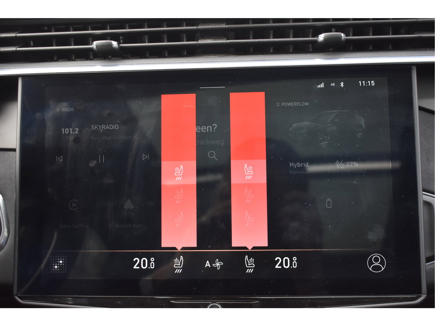 Lynk & Co 01 1.5 PLUG IN HYBRID 261 pk | NL-Auto | 360 gr.camera | Keyless | Pano.dak | Carplay | DAB | Sfeerverl. | LED/Xenon | NAP