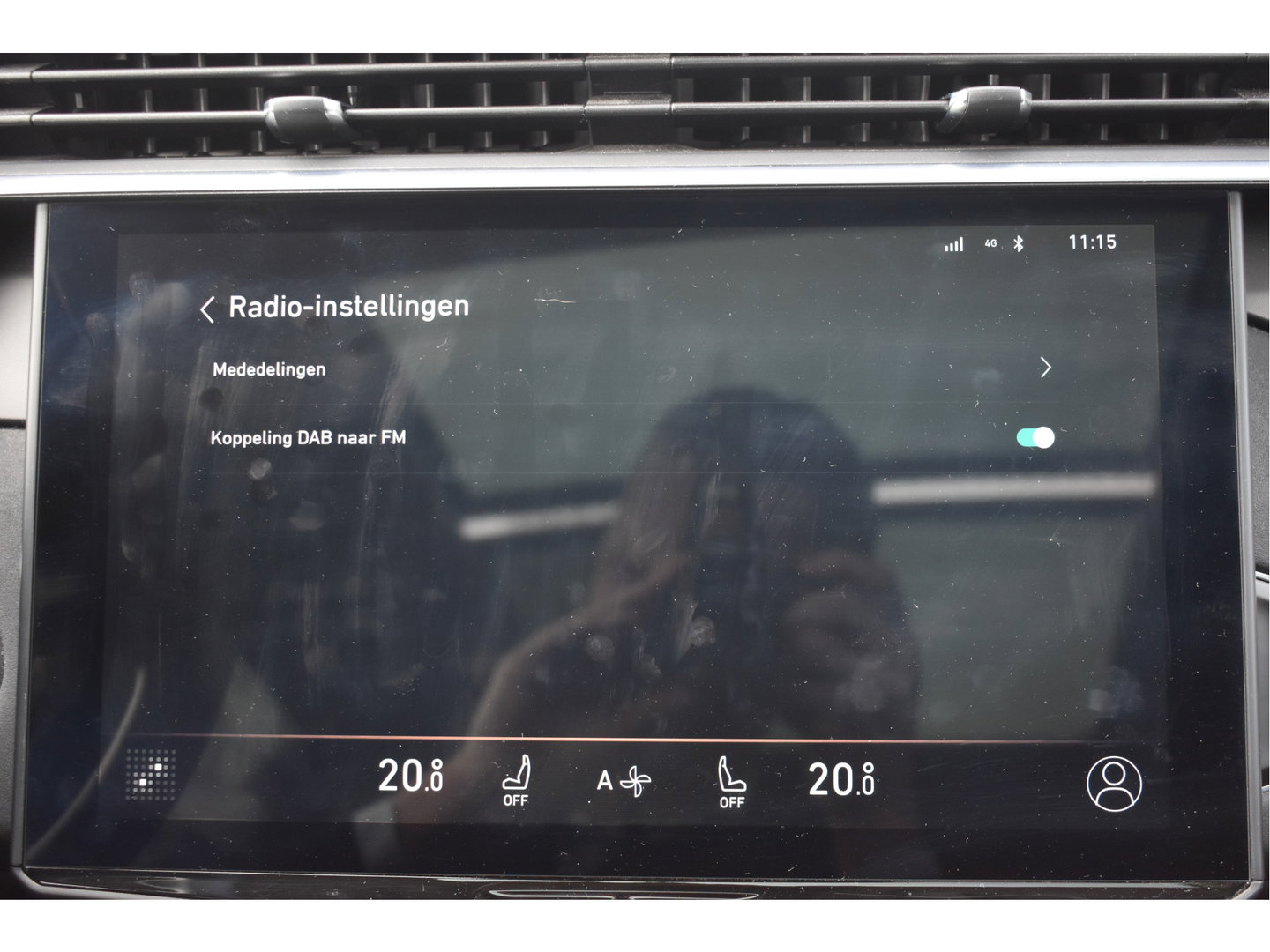 Lynk & Co 01 1.5 PLUG IN HYBRID 261 pk | NL-Auto | 360 gr.camera | Keyless | Pano.dak | Carplay | DAB | Sfeerverl. | LED/Xenon | NAP