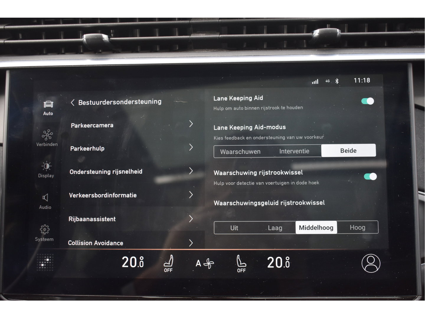 Lynk & Co 01 1.5 PLUG IN HYBRID 261 pk | NL-Auto | 360 gr.camera | Keyless | Pano.dak | Carplay | DAB | Sfeerverl. | LED/Xenon | NAP