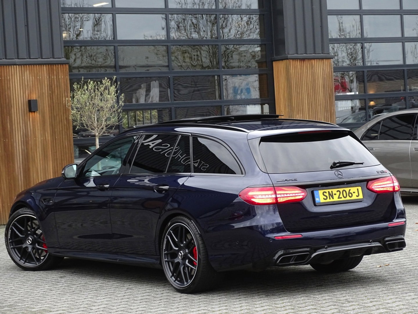 Mercedes-Benz E-Klasse Estate E63s AMG V8 613PK 4-Matic / Carbon / Pano / 360 / Head-Up