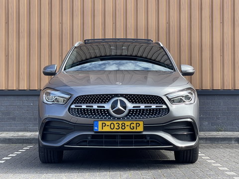 Mercedes-Benz GLA 250 4MATIC AMG Line | Apple Carplay | Sfeerverlichting | Keyless Start | Panoramadak | Stoelverwarming | Navigatie |