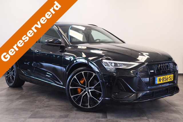 Audi e-tron - 55 quattro S edition 95 kWh Panoramadak Memory 22'' ! 2e Paasdag geopend van 12.00 tot 17:00u !