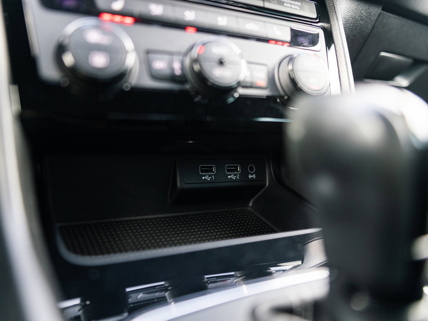 SEAT Leon ST 2.0 TSI CUPRA 300 4DRIVE VIRTUAL BEATS DCC