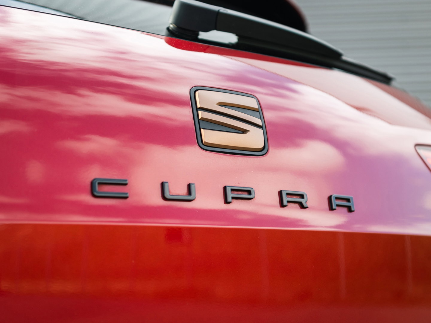 SEAT Leon ST 2.0 TSI CUPRA 300 4DRIVE VIRTUAL BEATS DCC