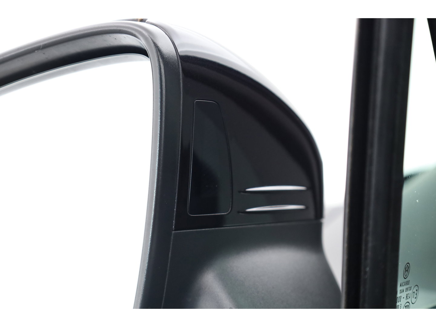 Volkswagen Tiguan 1.4 TSI eHybrid R-Line | Pano | Elek. Trekhaak | Stoel- Stuurverw. | Adapt. Cruise | Camera | Keyless | IQ. Light