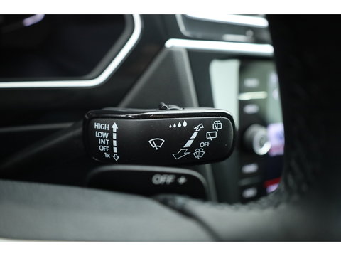 Volkswagen Tiguan 1.4 TSI eHybrid R-Line | Pano | Elek. Trekhaak | Stoel- Stuurverw. | Adapt. Cruise | Camera | Keyless | IQ. Light
