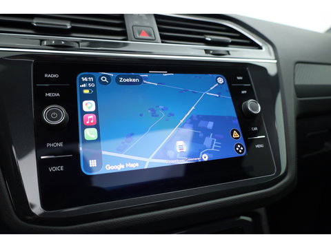 Volkswagen Tiguan 1.4 TSI eHybrid R-Line | Pano | Elek. Trekhaak | Stoel- Stuurverw. | Adapt. Cruise | Camera | Keyless | IQ. Light