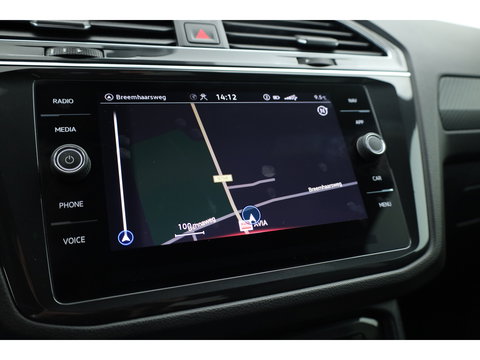 Volkswagen Tiguan 1.4 TSI eHybrid R-Line | Pano | Elek. Trekhaak | Stoel- Stuurverw. | Adapt. Cruise | Camera | Keyless | IQ. Light