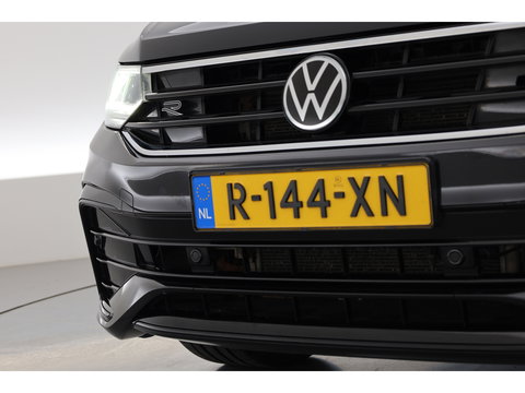 Volkswagen Tiguan 1.4 TSI eHybrid R-Line | Pano | Elek. Trekhaak | Stoel- Stuurverw. | Adapt. Cruise | Camera | Keyless | IQ. Light