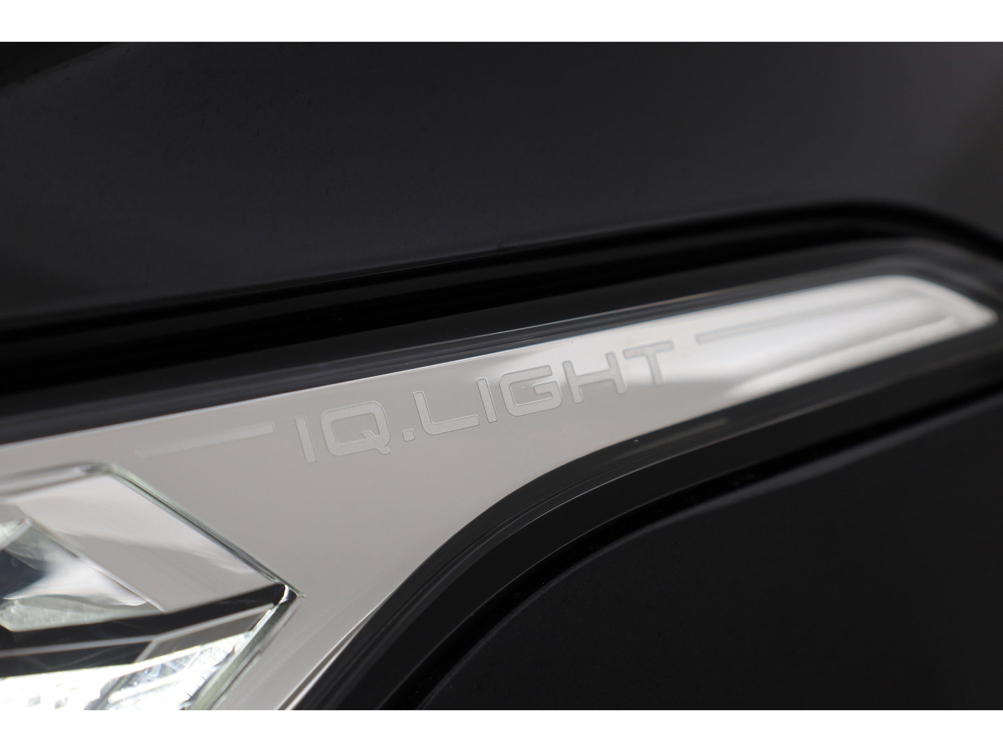 Volkswagen Tiguan 1.4 TSI eHybrid R-Line | Pano | Elek. Trekhaak | Stoel- Stuurverw. | Adapt. Cruise | Camera | Keyless | IQ. Light