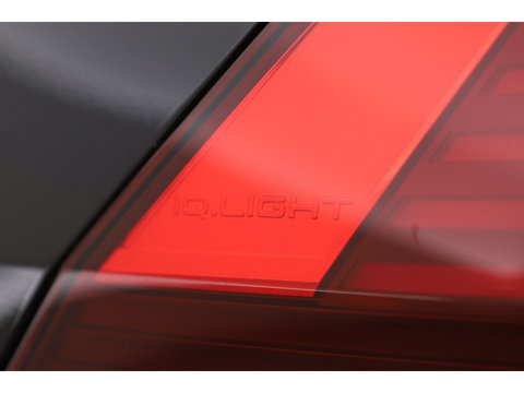 Volkswagen Tiguan 1.4 TSI eHybrid R-Line | Pano | Elek. Trekhaak | Stoel- Stuurverw. | Adapt. Cruise | Camera | Keyless | IQ. Light