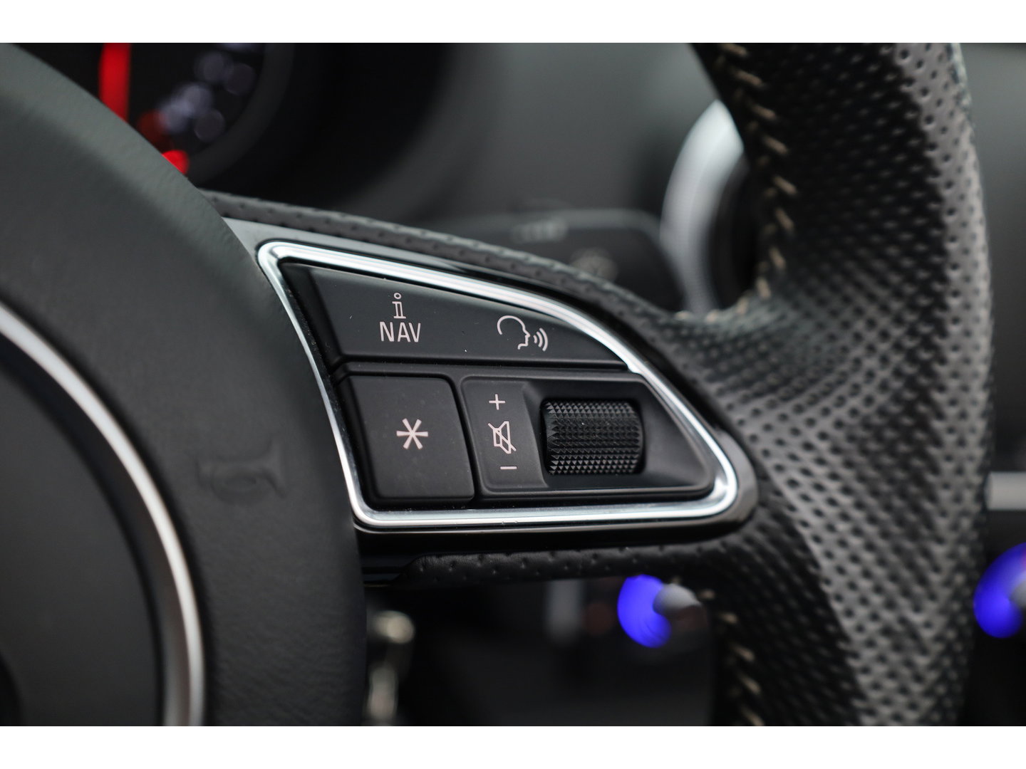 Audi A3 Cabriolet 1.4 TFSI CoD Pro Line S | Leder | All Seasons | Nek-/ Stoelverw. | Camera | Cruise Ctrl. | Navi |