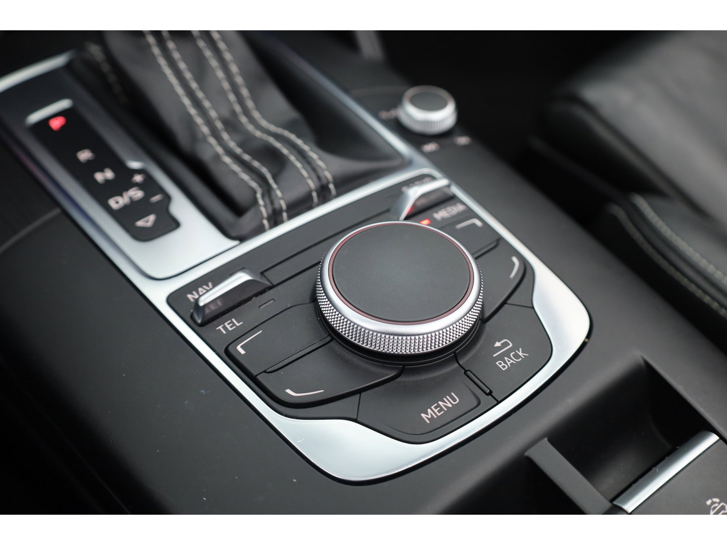 Audi A3 Cabriolet 1.4 TFSI CoD Pro Line S | Leder | All Seasons | Nek-/ Stoelverw. | Camera | Cruise Ctrl. | Navi |