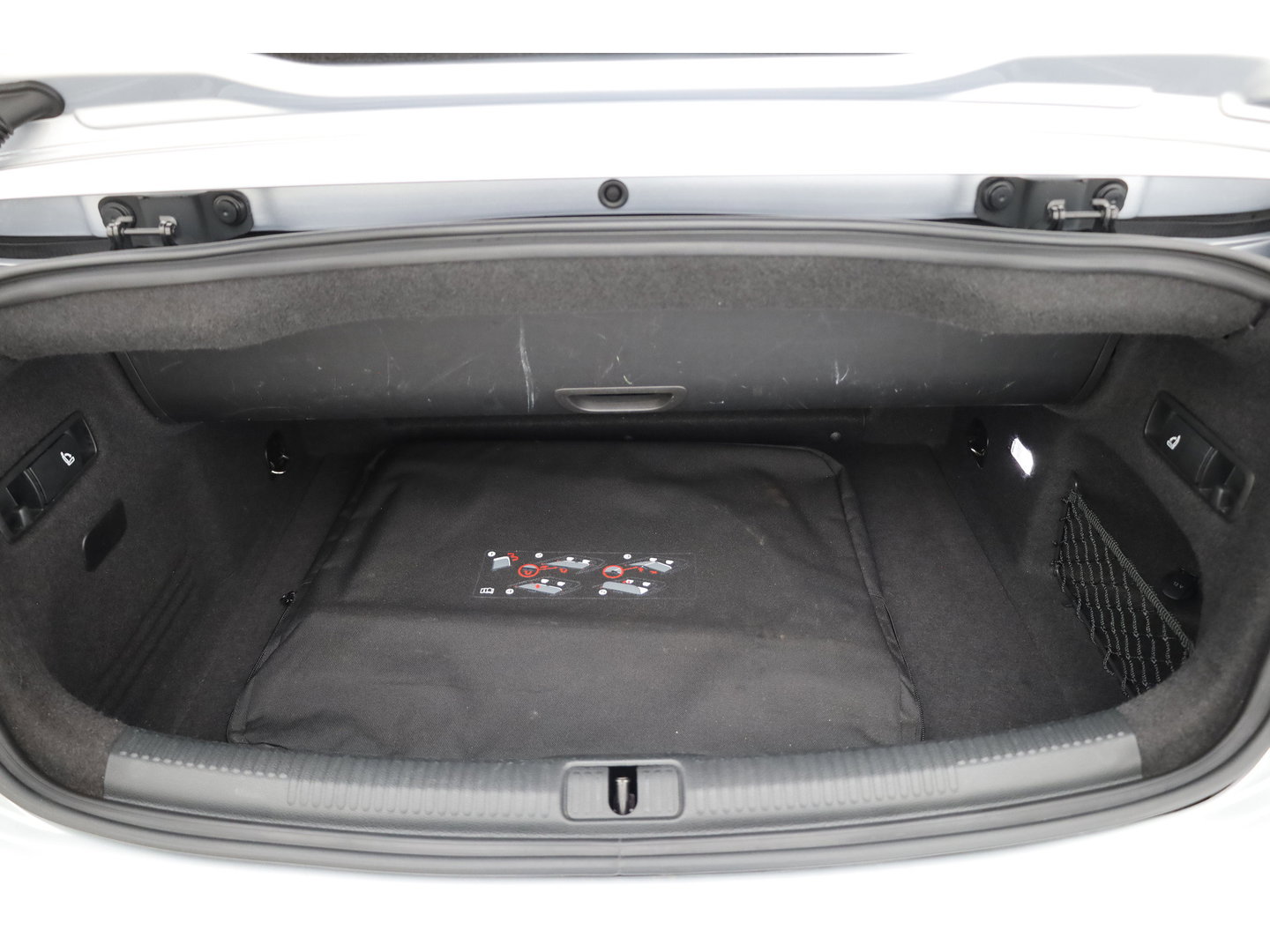 Audi A3 Cabriolet 1.4 TFSI CoD Pro Line S | Leder | All Seasons | Nek-/ Stoelverw. | Camera | Cruise Ctrl. | Navi |