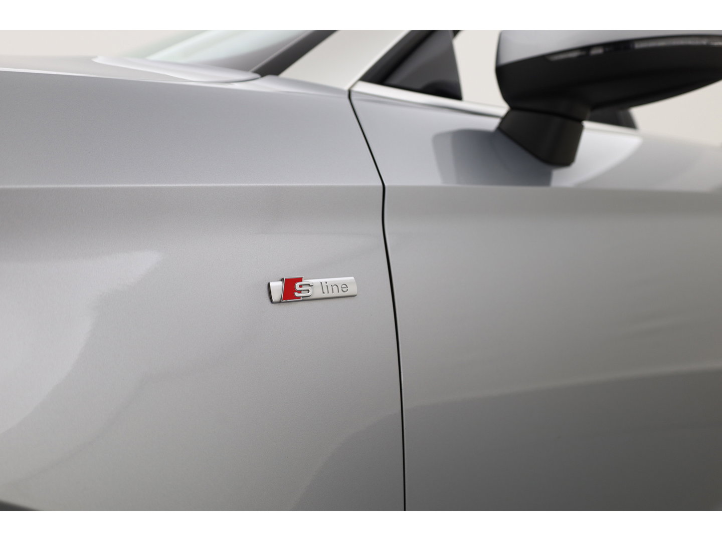 Audi A3 Cabriolet 1.4 TFSI CoD Pro Line S | Leder | All Seasons | Nek-/ Stoelverw. | Camera | Cruise Ctrl. | Navi |