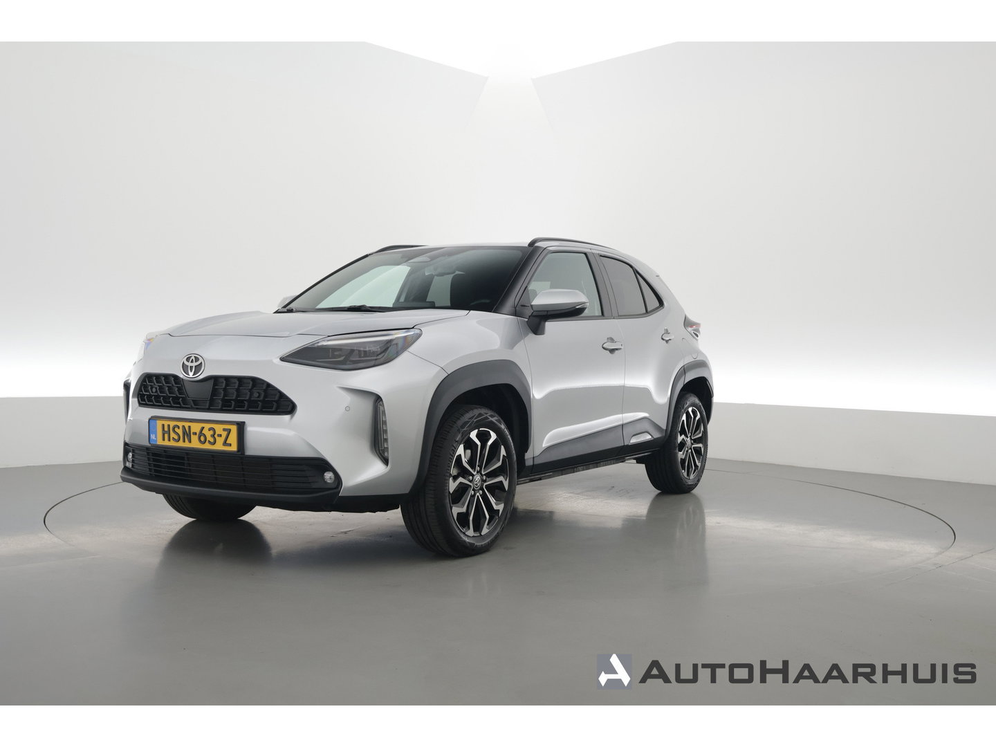 Toyota Yaris Cross 1.5 Hybrid 130 Teamplayer | Winter pack | Safety Pack | Navi | Apple CarPlay | Camera | Adapt. Cruise