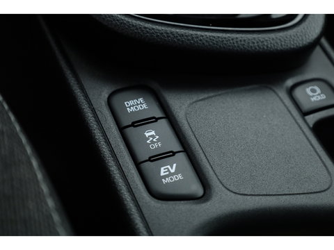 Toyota Yaris Cross 1.5 Hybrid 130 Teamplayer | Winter pack | Safety Pack | Navi | Apple CarPlay | Camera | Adapt. Cruise