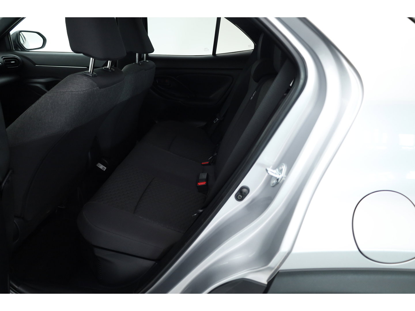 Toyota Yaris Cross 1.5 Hybrid 130 Teamplayer | Winter pack | Safety Pack | Navi | Apple CarPlay | Camera | Adapt. Cruise