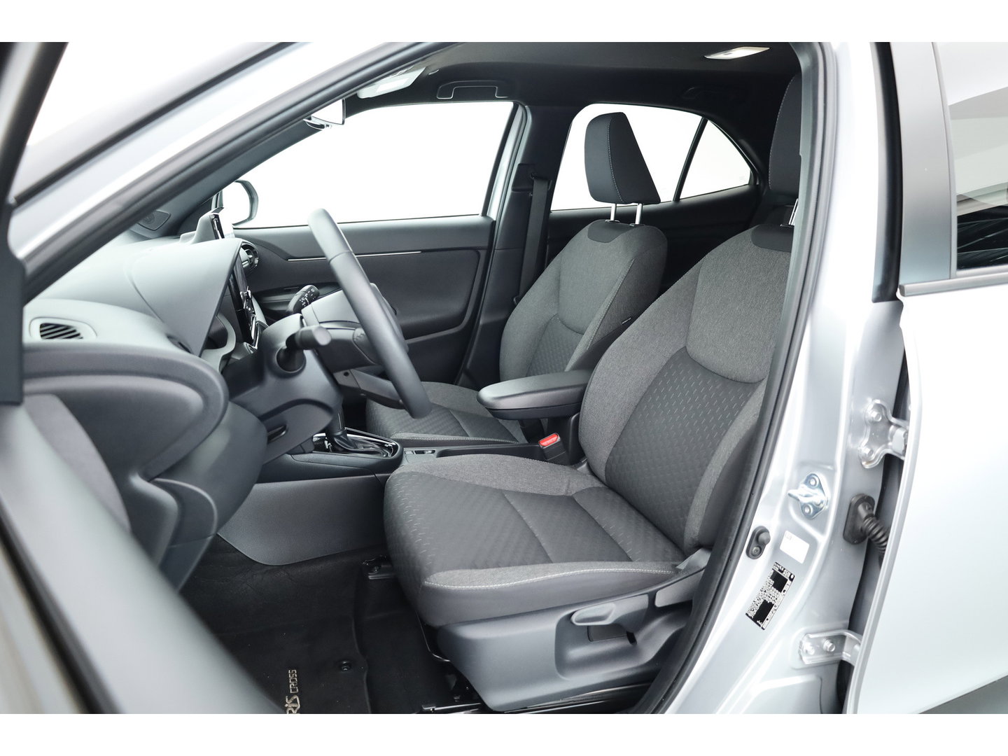 Toyota Yaris Cross 1.5 Hybrid 130 Teamplayer | Winter pack | Safety Pack | Navi | Apple CarPlay | Camera | Adapt. Cruise