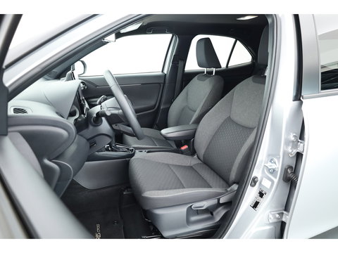 Toyota Yaris Cross 1.5 Hybrid 130 Teamplayer | Winter pack | Safety Pack | Navi | Apple CarPlay | Camera | Adapt. Cruise