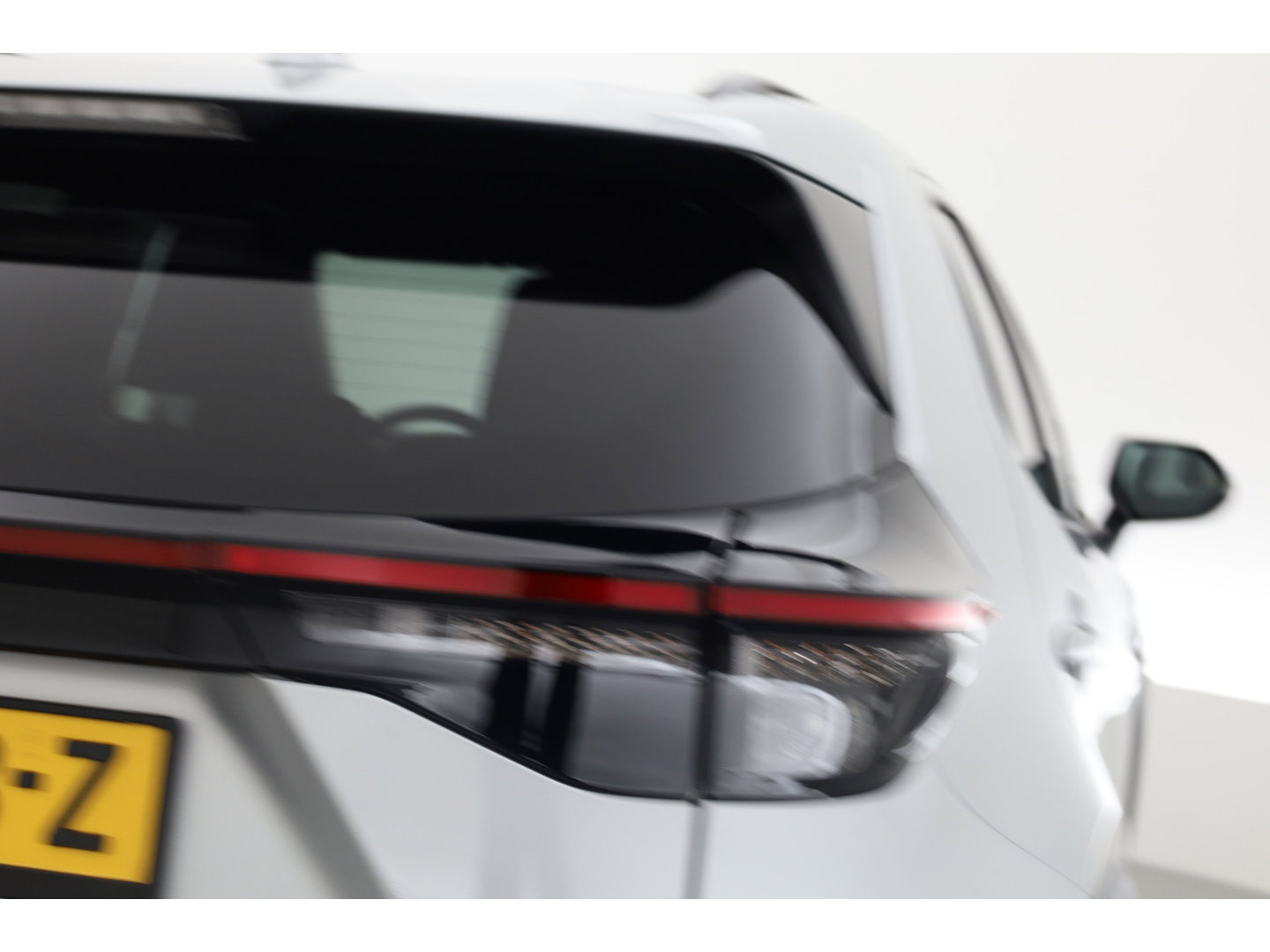 Toyota Yaris Cross 1.5 Hybrid 130 Teamplayer | Winter pack | Safety Pack | Navi | Apple CarPlay | Camera | Adapt. Cruise