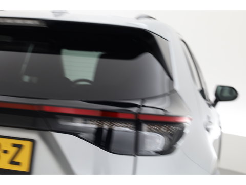 Toyota Yaris Cross 1.5 Hybrid 130 Teamplayer | Winter pack | Safety Pack | Navi | Apple CarPlay | Camera | Adapt. Cruise