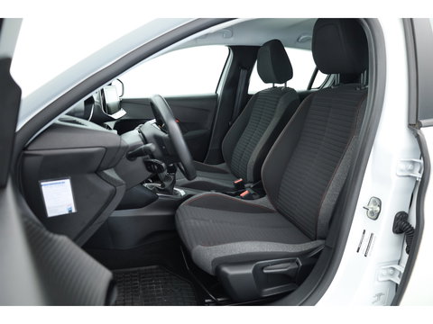 Peugeot 208 1.2 PureTech Allure Pack | Cruise Control | Apple CarPlay & Android Auto | DAB | All Season | PDC + A | Navi