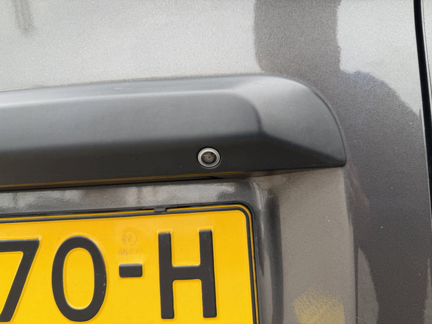 Citroën Jumpy 2.0 BlueHDI automaat 120pk M Driver L2H1 / euro 6 / bpm vrij / camera / vaste prijs rijklaar € 14.950 ex btw / airco / cruise / navi / imperial / trekhaak