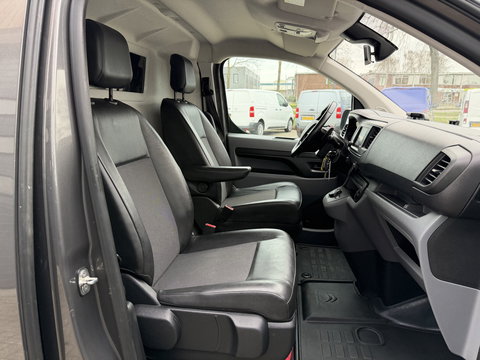 Citroën Jumpy 2.0 BlueHDI automaat 120pk M Driver L2H1 / euro 6 / bpm vrij / camera / vaste prijs rijklaar € 14.950 ex btw / airco / cruise / navi / imperial / trekhaak