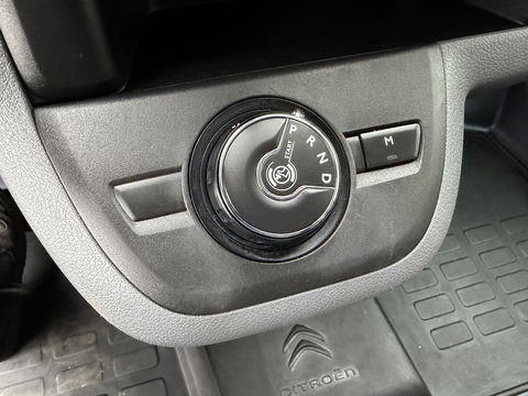 Citroën Jumpy 2.0 BlueHDI automaat 120pk M Driver L2H1 / euro 6 / bpm vrij / camera / vaste prijs rijklaar € 14.950 ex btw / airco / cruise / navi / imperial / trekhaak