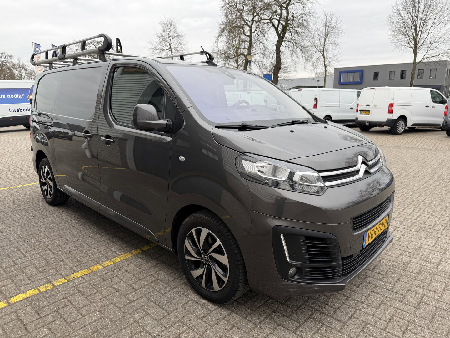 Citroën Jumpy 2.0 BlueHDI automaat 120pk M Driver L2H1 / euro 6 / bpm vrij / camera / vaste prijs rijklaar € 14.950 ex btw / airco / cruise / navi / imperial / trekhaak